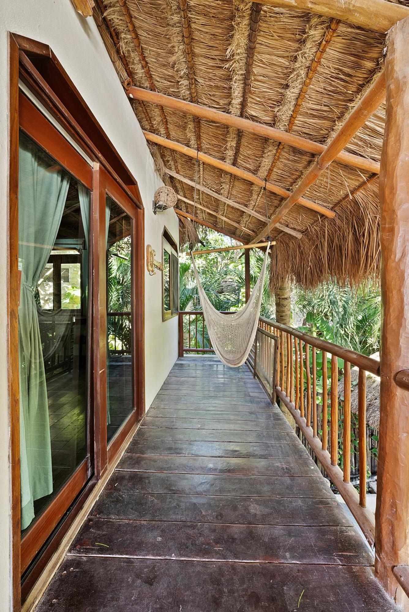Playa Canek Beachfront Eco Hotel Tulum Eksteriør bilde