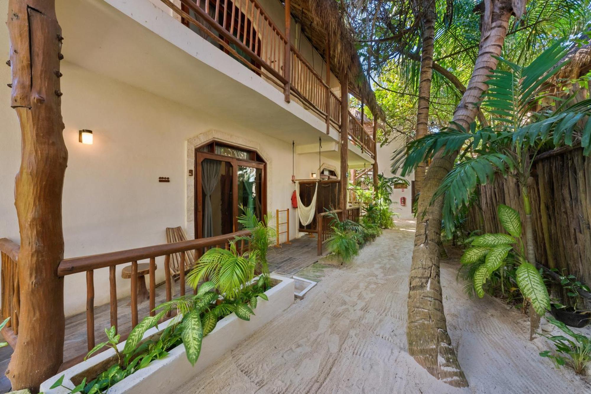 Playa Canek Beachfront Eco Hotel Tulum Eksteriør bilde