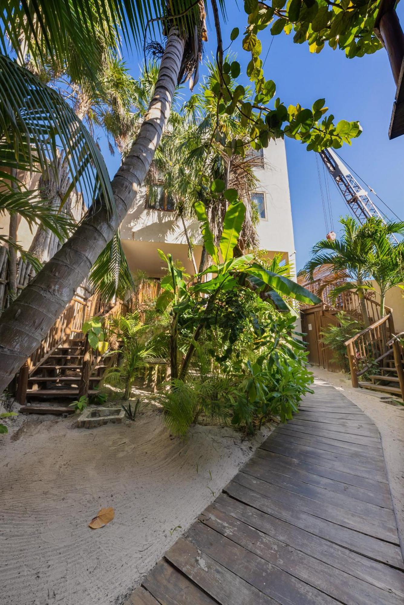 Playa Canek Beachfront Eco Hotel Tulum Eksteriør bilde
