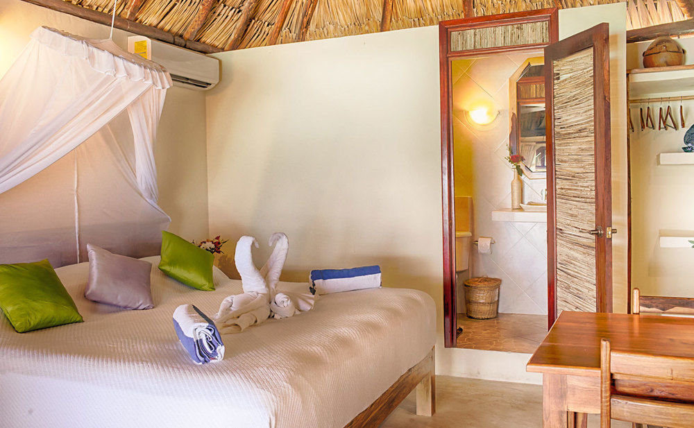 Playa Canek Beachfront Eco Hotel Tulum Eksteriør bilde